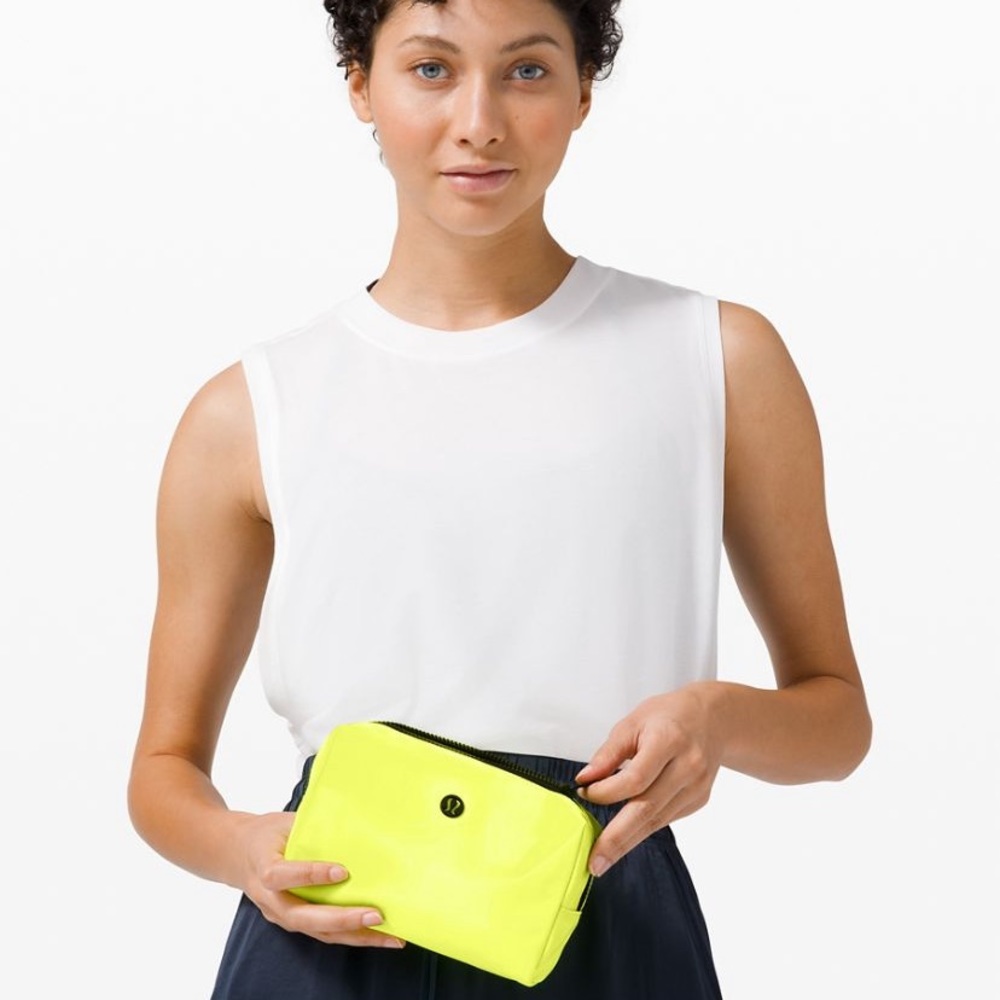 Lululemon Easy As Sunday Tote Bundle - Picture 3 of 16